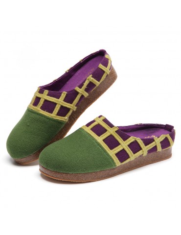 SOCOFY Natural Solid Color Round Toe Plaid Detail Edge Slip On Indoor Flat Home Shoes Slippers